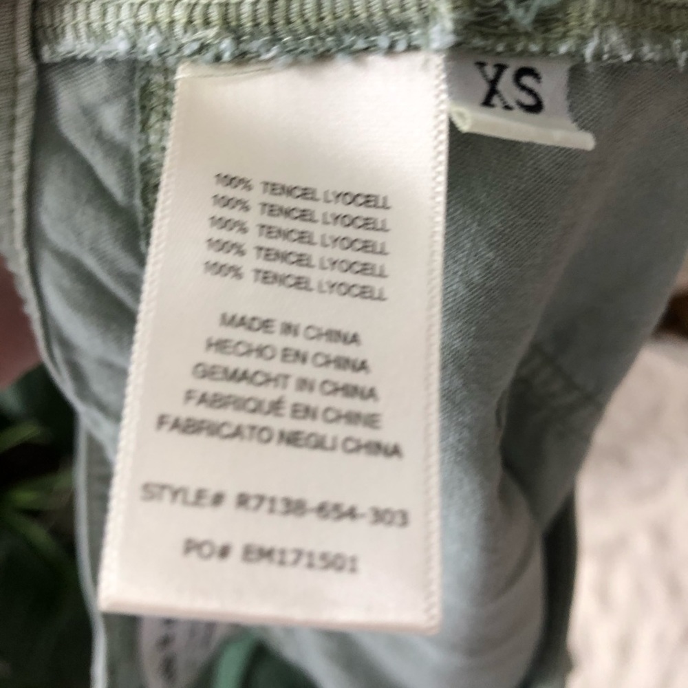 Anthro Cloth & Stone High Rise Green Utility Short - Picture 5 of 6